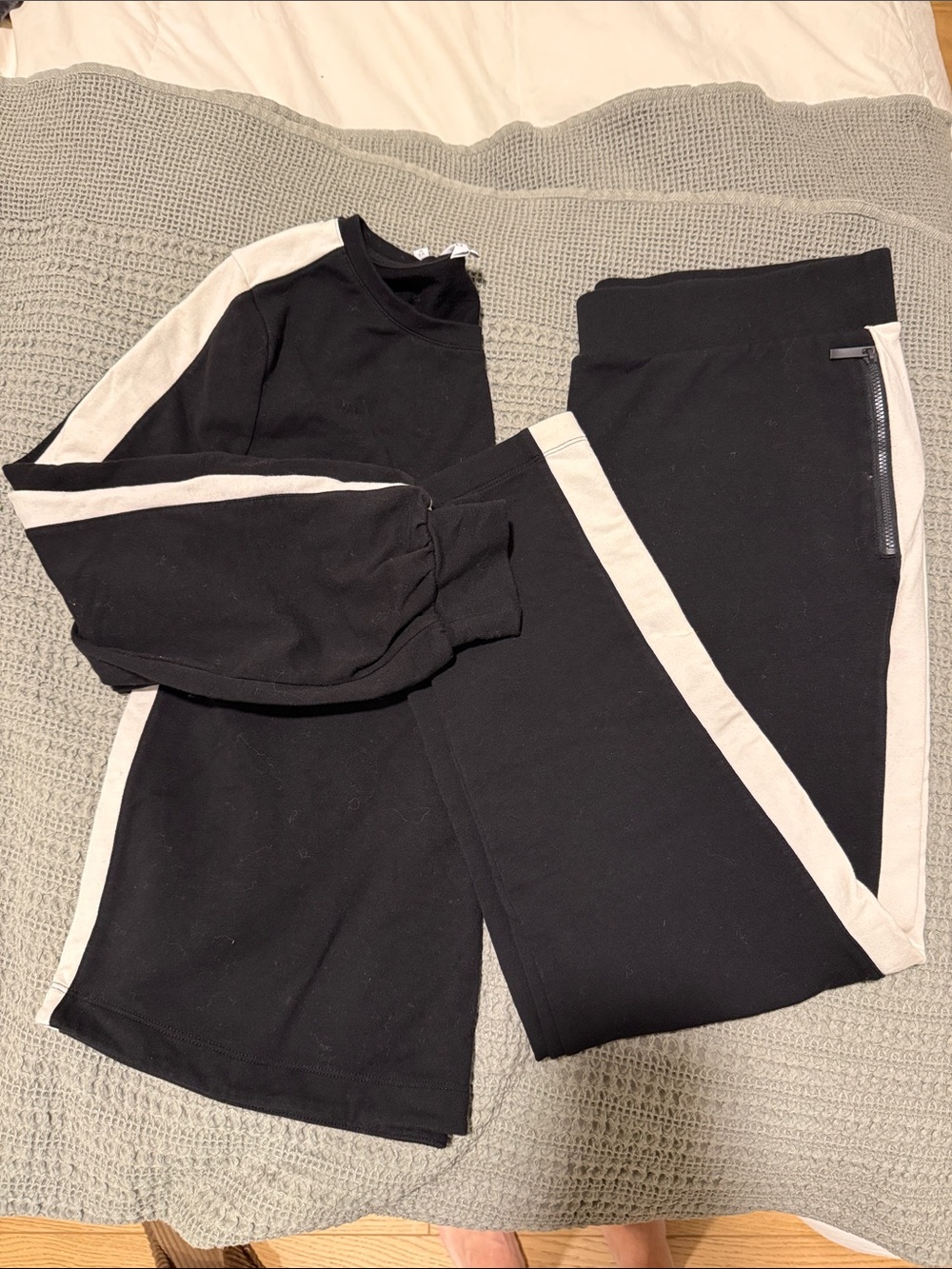 Chico's Black Sweatshirt Set with Cream Trim